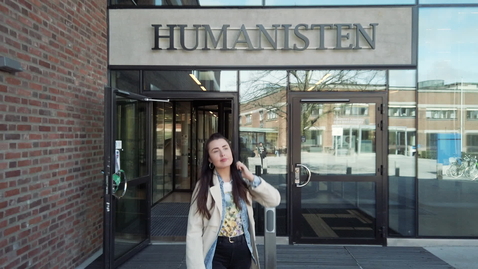 Thumbnail for Följ med en student – kultur, religion, historia och filosofi samt språk