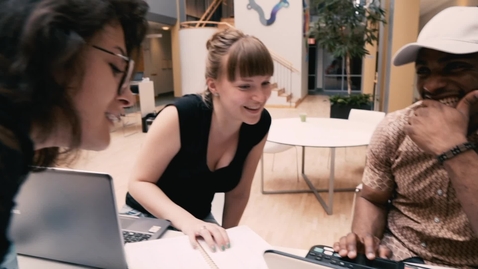 Thumbnail for Följ med våra studenter på Göteborgs universitet