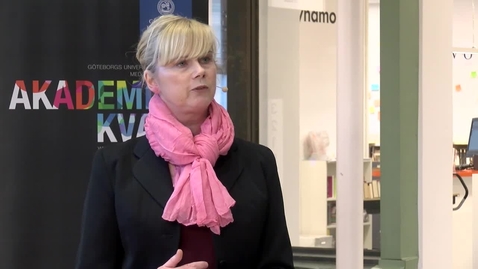 Thumbnail for Ransonering, cellull och kaninmuffar-textil och kläder under andra världskriget