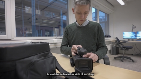 Thumbnail for Oskar Lindwall professor i kommunikation