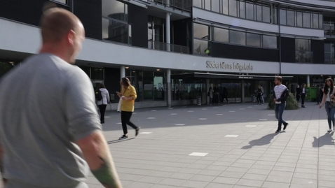 Thumbnail for &quot;Man blir väldigt multikompetent&quot;