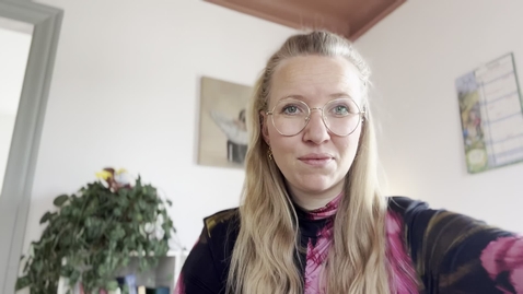 Thumbnail for Amalie: Introduktion til socialrådgiver-delen